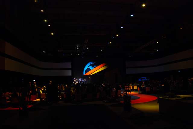 inszenierung, show act,  media content, staging, interaction, interaktion, erlebnis, experience, raum